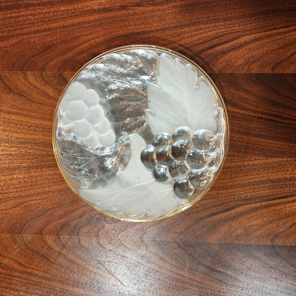 Kig VINTAGE Grapes & Leaves 7 1/4" Salad/Dessert Plates Set Of 4